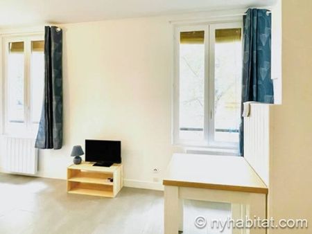 Logement à Paris, Location meublée - Photo 3