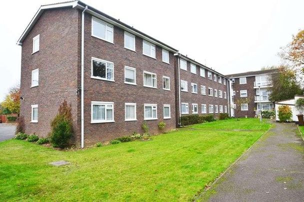Murray Avenue, Bromley, BR1 - Photo 1
