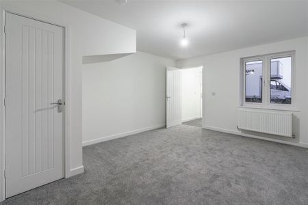 3 bedroom terraced house to rent - Photo 2