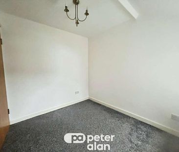 Maesteg, CF34 - Photo 5