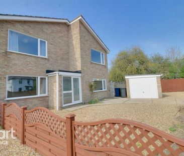 4 bedroom detached house to rent - Photo 3