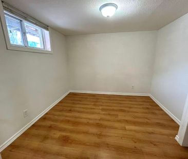 For Lease - 368 Browndale Crescent Unit# Basement, Richmond Hill, O... - Photo 1