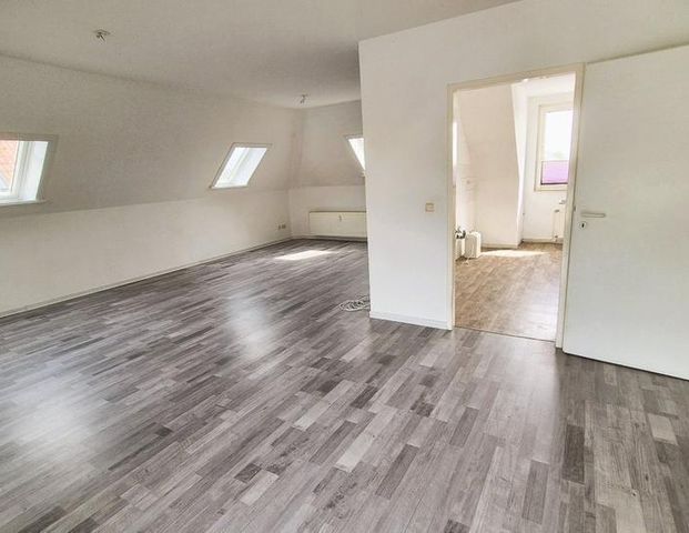 Großzügige 3-Raum-Wohnung im OT Oberröblingen - Photo 1