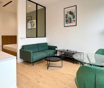 Studio to rent - Photo 6