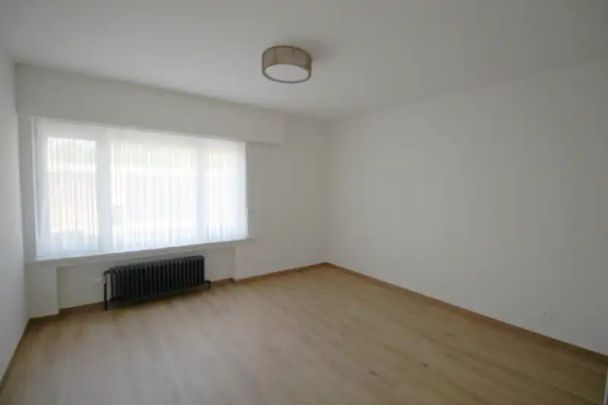 2-slaapkamer appartement met garage - foto 1