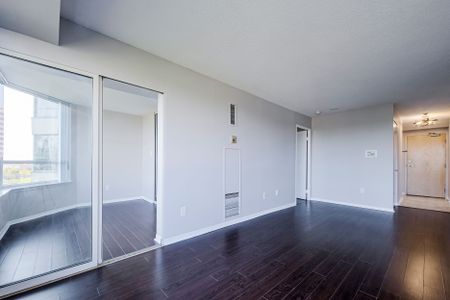For Lease - 5 Greystone Walk Drive Unit# 610, Toronto, Ontario - Photo 2