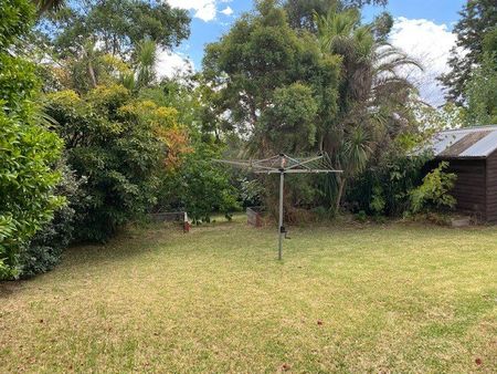 114 Graham Road, Viewbank - Photo 4