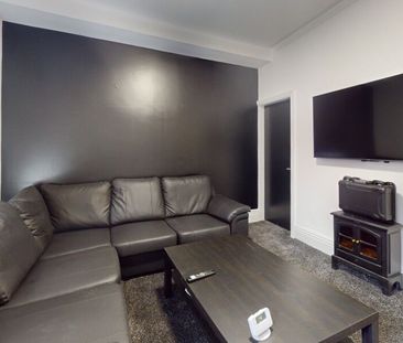 Meadow View, Hyde Park - Photo 2