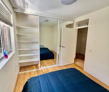 Bondi Beach - Photo 2