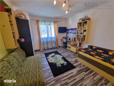 Casa moderna de patru camere zona Ghimbav - Fotografie 5