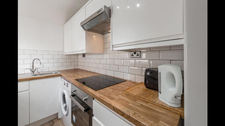 3 Bed End Terrace, Callow Road, L15 - Photo 5