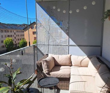 APPARTEMENT DE 3 PIÈCES À LUCERNE, MEUBLÉ, TEMPORAIRE - Photo 1