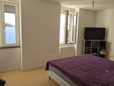 Location Maison 4 pièces 97m² - Photo 2