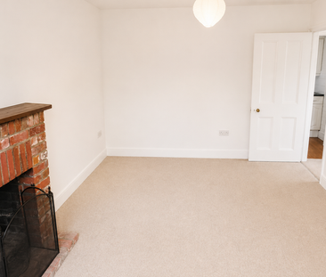 2 bedroom detached house to rent - Photo 3
