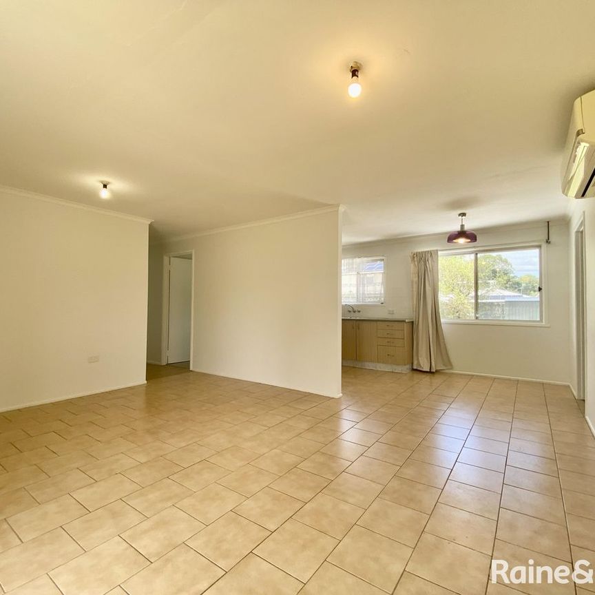 Family home in quiet location - Photo 1