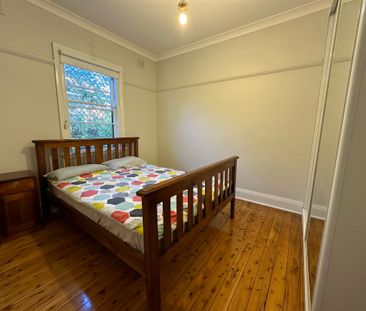 Low Maintenance & Modern Living - Photo 3