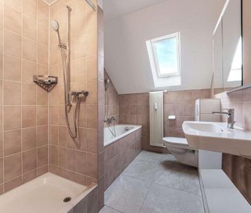 5.5 Zimmer, 137 m², 1. Stock - Photo 2