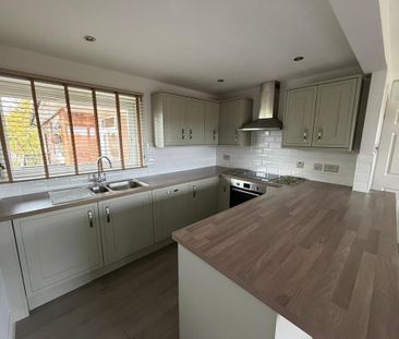 2 bedroom apartment to rent - Photo 6