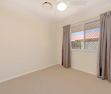 2/8 Carmen Street - Photo 3