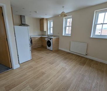 1 bedroom flat to rent - Photo 1