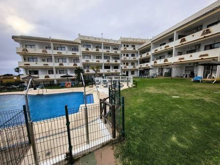 Alquiler de piso en Almendralejo de Jarales - Photo 4