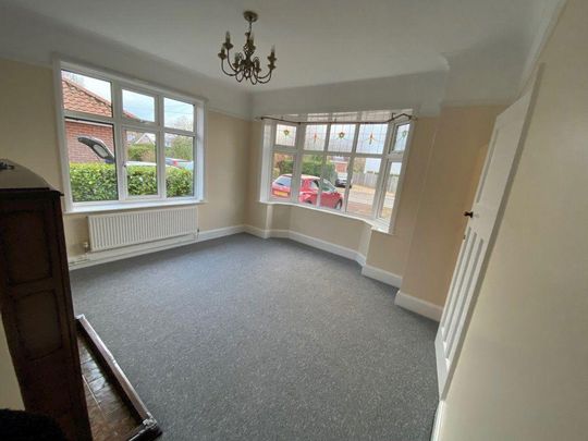 3 bedroom bungalow to rent - Photo 1