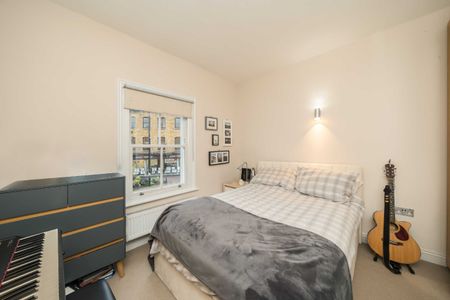 High Street Wimbledon, SW19, London - Photo 2