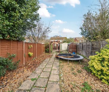 2 bedroom semi-detached house to rent - Photo 5