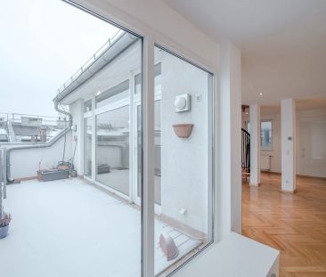 Befristete luxuriöse Dachgeschosswohnung im Stilaltbau - Blick über... - Photo 5