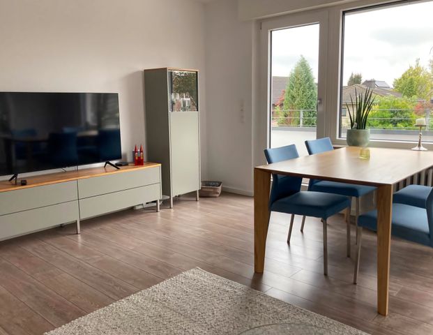 *Mannella* Stilvolle Obergeschosswohnung – hochwertig saniert und ideal gelegen in Siegburg - Foto 1