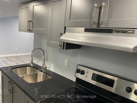 For Lease - 3768 Stewart Avenue, London South, Ontario - Photo 3