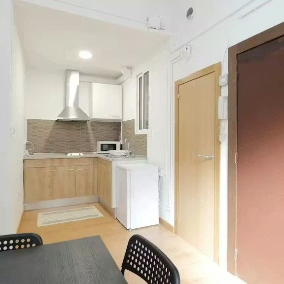 Carrer de Vistalegre, Barcelona, Catalonia 08001 - Photo 1