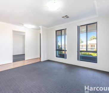 Low Maintenance & Great Location - Photo 3