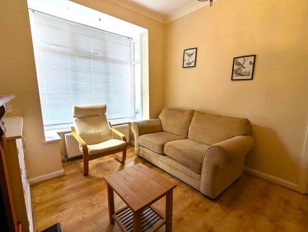 3 bedroom house to rent - Photo 2