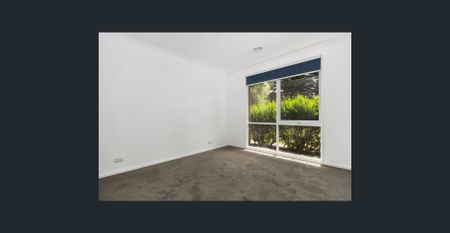 Gorgeous 3 Bedroom Home in Prime Location Langwarrin. - Photo 3