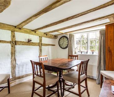 Character cottage situated in sought after village - Photo 1