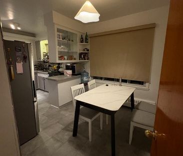 Grand 5 1/2 propre et lumineux partir de 1 decembre - Photo 4