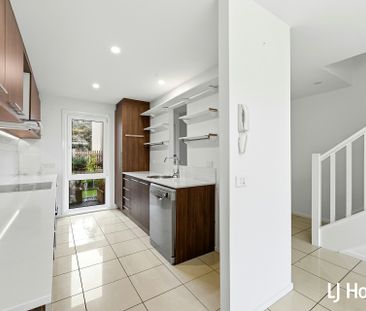 50/12 Challis Street, Dickson ACT, Belconnen - Photo 1