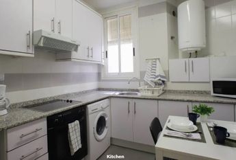 Avenida del Reino de Valencia, Valencia, Valencian Community 46005