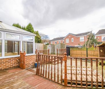 Clifton Avenue, Stanley, Wakefield - Photo 6