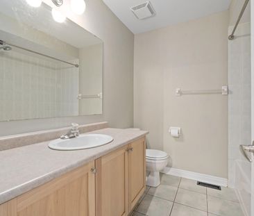 For Lease - 149 Mowat Crescent, Halton Hills, Ontario - Photo 2