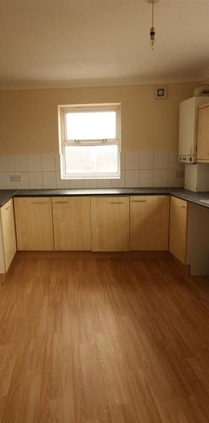 3 bedroom flat to rent - Photo 1