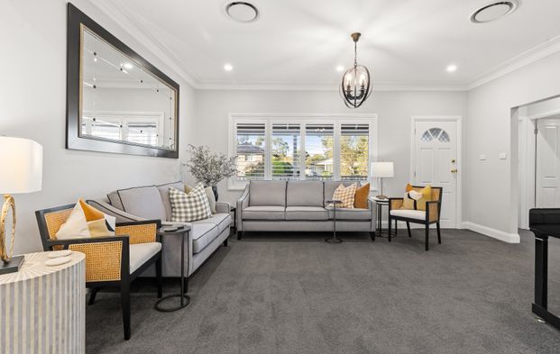 32 Peachtree Avenue, Constitution Hill NSW 2145 - House For Rent | Domain - Photo 1