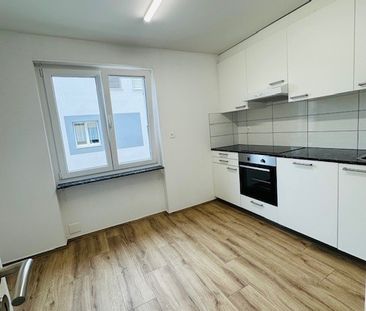 Helle, renovierte 3.5-Zimmer-Wohnung mit Balkon in Münchenstein - Photo 5