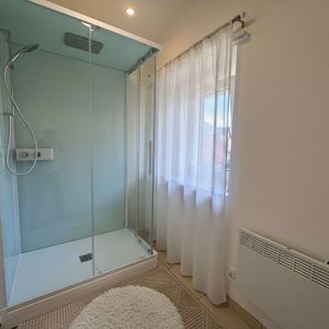 2.5 Zimmer, 65 m², 1. Stock - Photo 2
