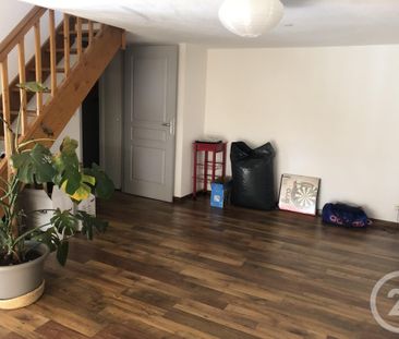 Location Appartement 2 pièces 42m² MONTAUBAN 82000 - Photo 2