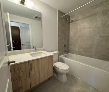 For Lease - 3240 William Coltson Avenue Unit# 1802, Oakville, Ontario - Photo 1