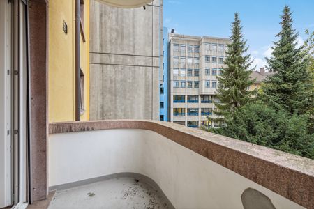 Gut gelegene 3.5-Zimmerwohnung in Freiburg - Foto 2