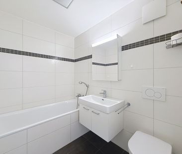 4 ½ ROOMS – Close to Amenities! - Foto 5