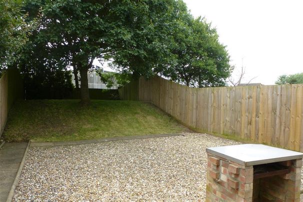 Peterhouse Crescent - Photo 1